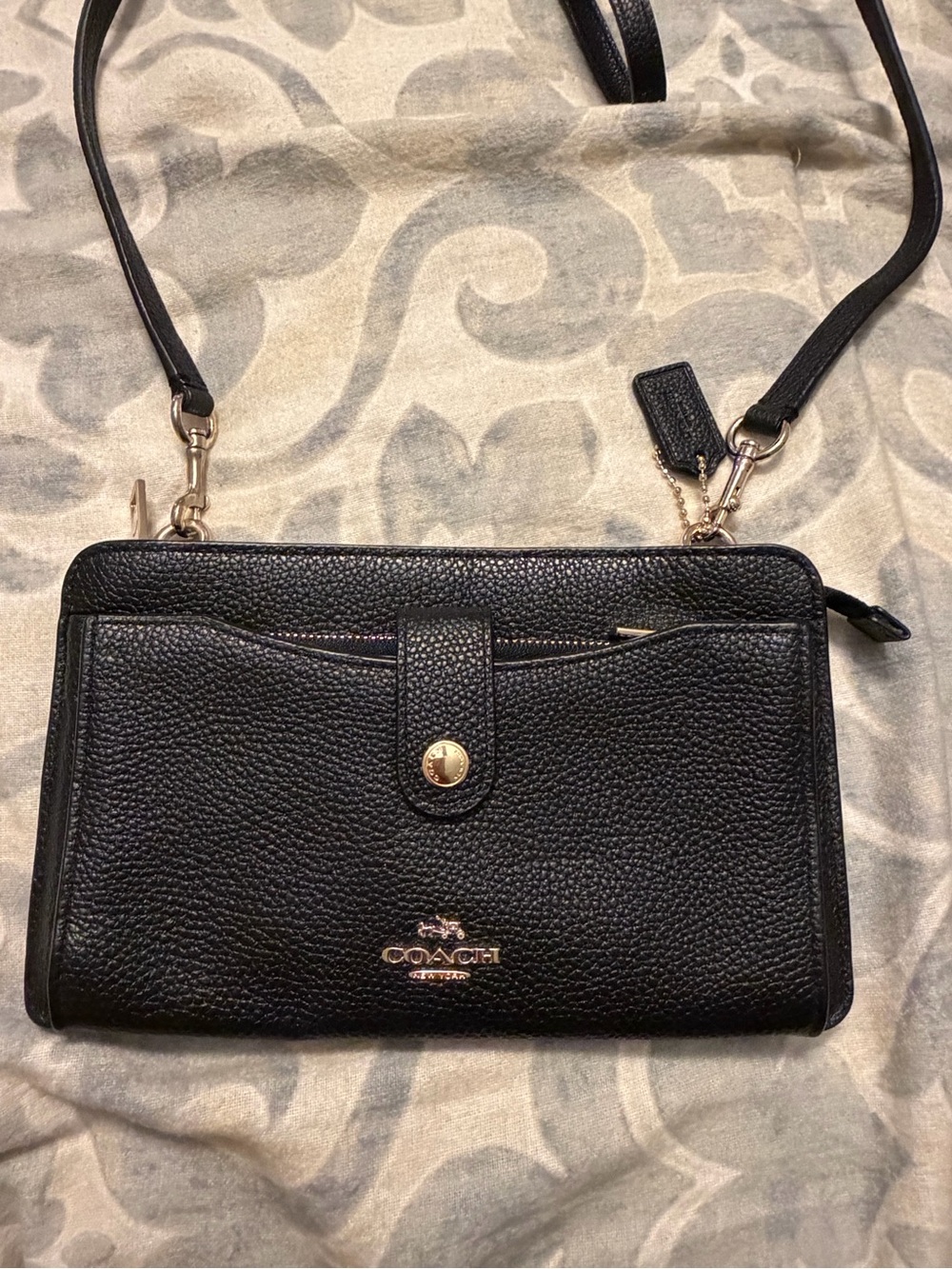 Coach Black Pebbled Leather Crossbody Wallet with Gold Hardware